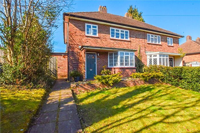 3 Bedroom House To Rent In Rickman Hill, Coulsdon, CR5
