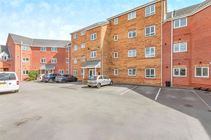 2 Bedroom Flat To Rent In Wakelam Drive, Armthorpe, Doncaster, South Yorkshire, DN3