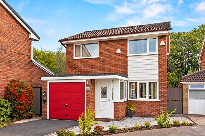 3 Bedroom Detached House For Sale In Roscoe Close, Liverpool, L35