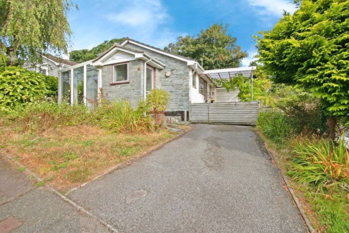 3 Bedroom Bungalow For Sale In Bishops Close, Truro, Cornwall, TR1