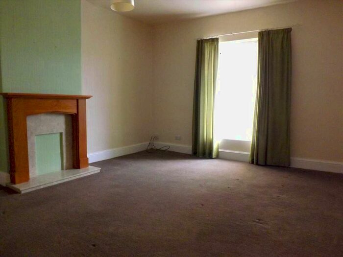 1 Bedroom Flat To Rent In Flat, Clowne, Chesterfield, S43