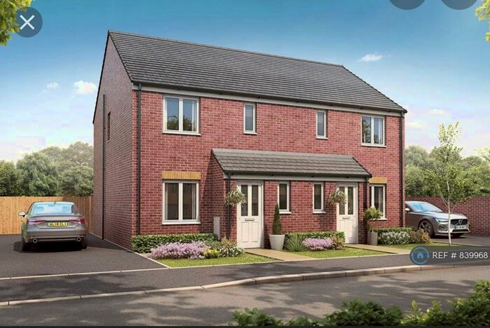 3 Bedroom Semi-Detached House To Rent In Jasper Avenue, Chesterfield, S41