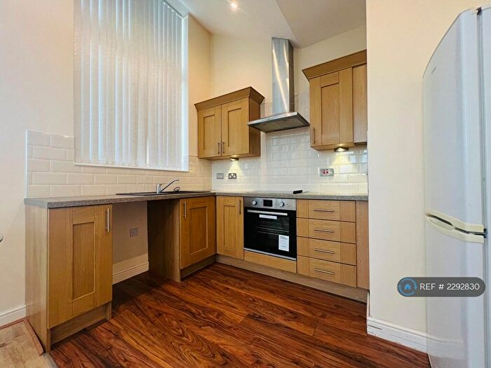 1 Bedroom Flat To Rent In Richardshaw Lane, Pudsey, LS28