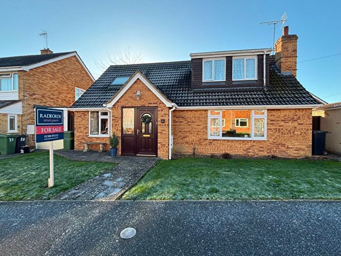 3 Bedroom Detached House For Sale In Staplehurst, Kent, TN12