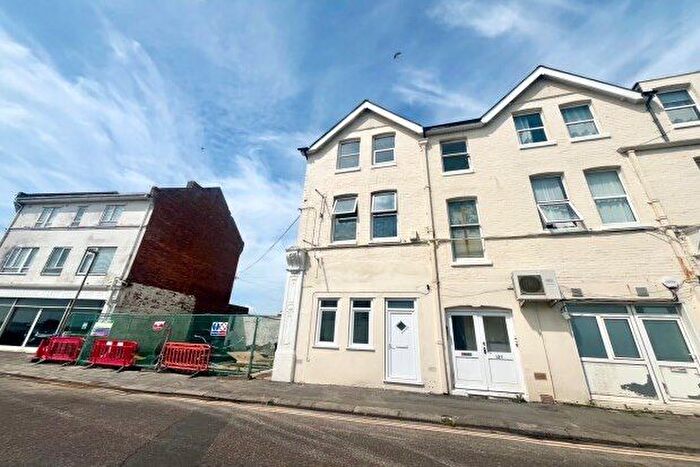 1 Bedroom Flat To Rent In Belle Vue Road, Bournemouth, BH6