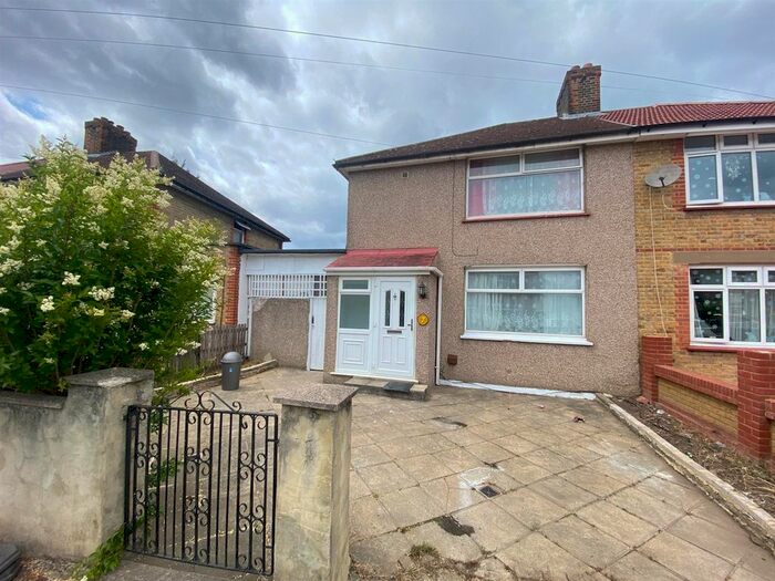 3 Bedroom Property To Rent In Brook Crescent, London, N9