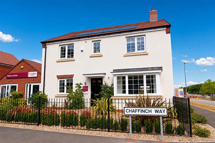4 Bedroom Detached House For Sale In Chaffinch Way, TF7
