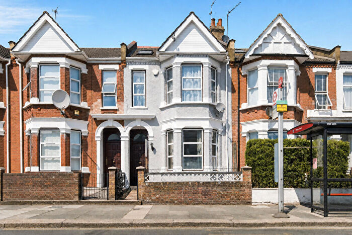 4 Bedroom Terraced House For Sale In Doyle Gardens, Kensal Rise, NW10