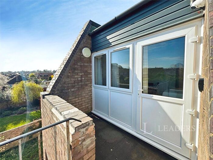 Flat To Rent In Oval Road, Norwich, Norfolk, NR5