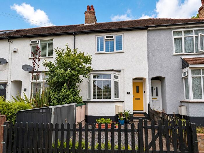 3 Bedroom Terraced House For Sale In Elm Road, Hadleigh, Essex, SS7