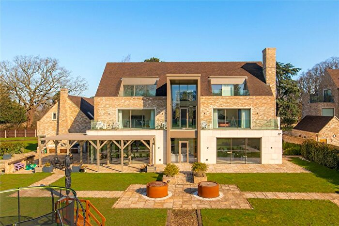 5 Bedroom Detached House For Sale In Cambridge Road, Great Shelford, Cambridge, Cambridgeshire, CB22