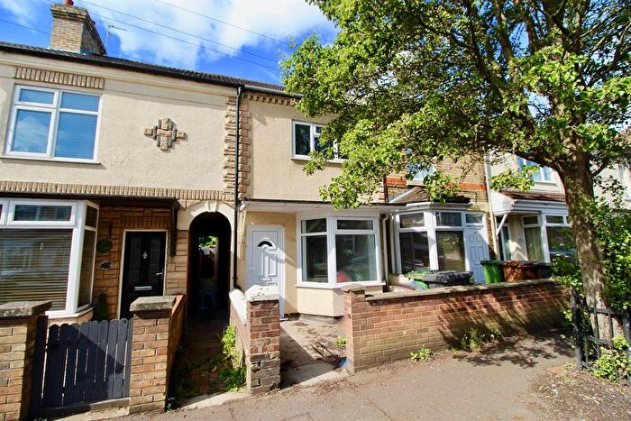 3 Bedroom Terraced House To Rent In Belsize Avenue, Woodston, Peterborough, PE2