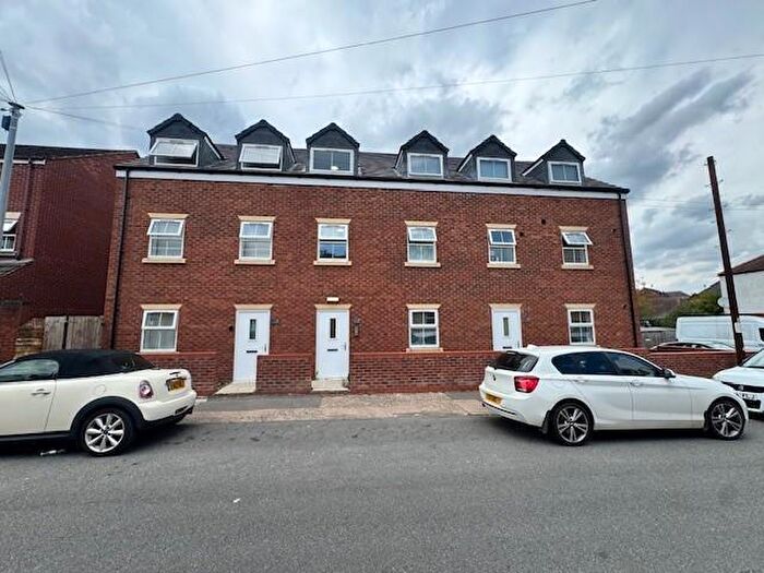 1 Bedroom Apartment To Rent In Semilong Terrace, Semilong Road, Northampton, NN2