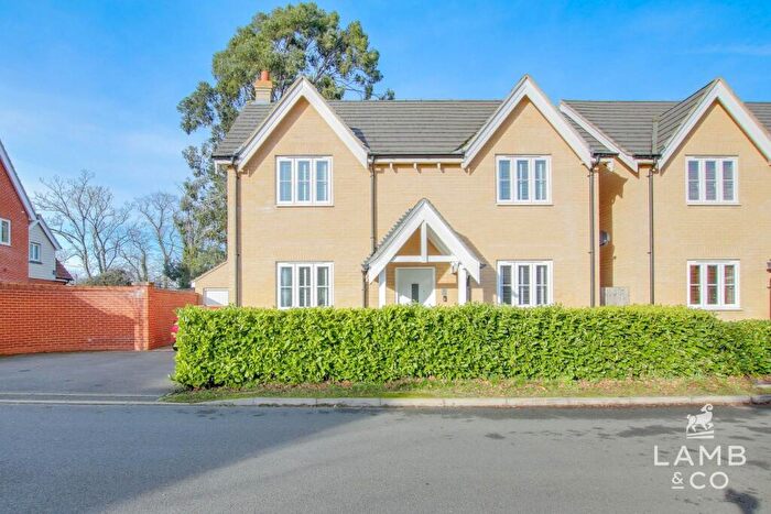 3 Bedroom Detached House For Sale In Abrey Close, Great Bentley, CO7