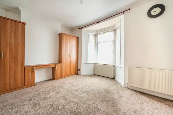 6 Bedroom Terraced House To Rent In Upton Lane, Upton Park, London, E7