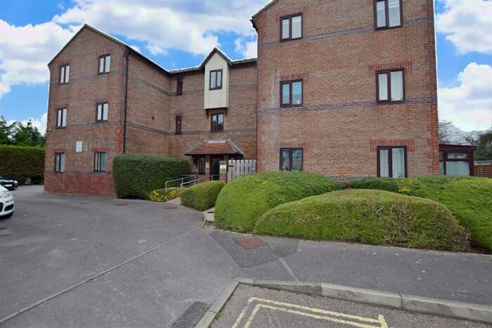 1 Bedroom Flat To Rent In Gibson Way, Bognor Regis, PO21