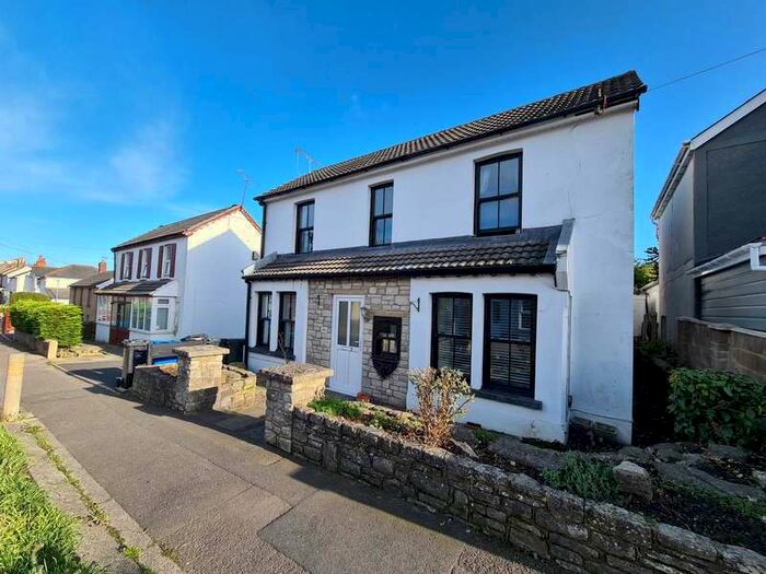 5 Bedroom House To Rent In Parkstone, Poole, Dorset, BH12