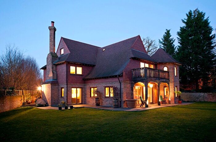 9 Bedroom House For Sale In Beverley Lane, Kingston Upon Thames, Surrey, KT2