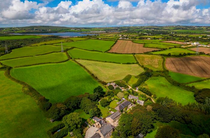 3 Bedroom Barn Conversion For Sale In Stithians, Tretheague, TR3