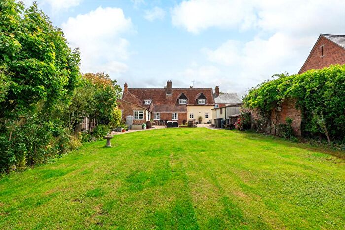 4 Bedroom Detached House For Sale In High Street, Stagsden, Bedfordshire, MK43