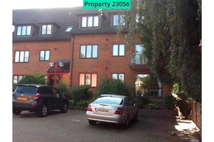 1 Bedroom Flat To Rent In Arden Grange, Avenue Road, London, N12