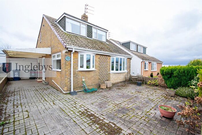 3 Bedroom Property For Sale In Newlands Road, Skelton-In-Cleveland, Saltburn-By-The-Sea, TS12