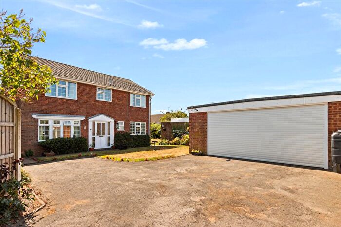 4 Bedroom Detached House For Sale In Meadow Vale, Scawby, North Lincolnshire, DN20