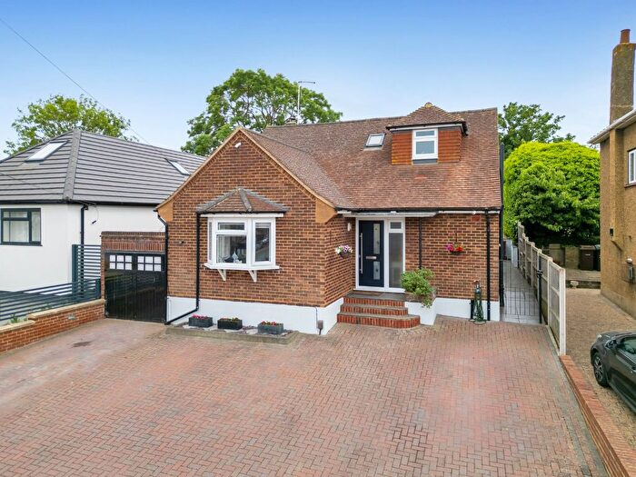 4 Bedroom Detached Bungalow For Sale In Lower Higham Road, Gravesend, Kent, DA12