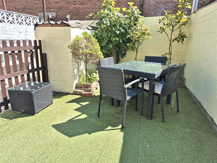 1 Bedroom Apartment For Sale In St. Michaels Road, Bournemouth, BH2