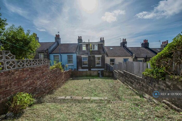 6 Bedroom Terraced House To Rent In Milner Road, Brighton, BN2