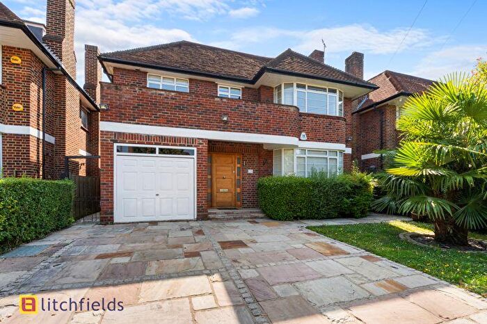 6 Bedroom Detached House To Rent In Spencer Drive, Hampstead Garden Suburb, N2