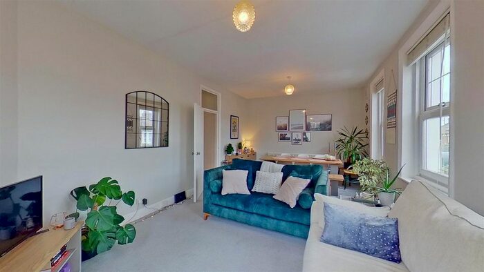 1 Bedroom Flat To Rent In Garratt Lane, London, SW18