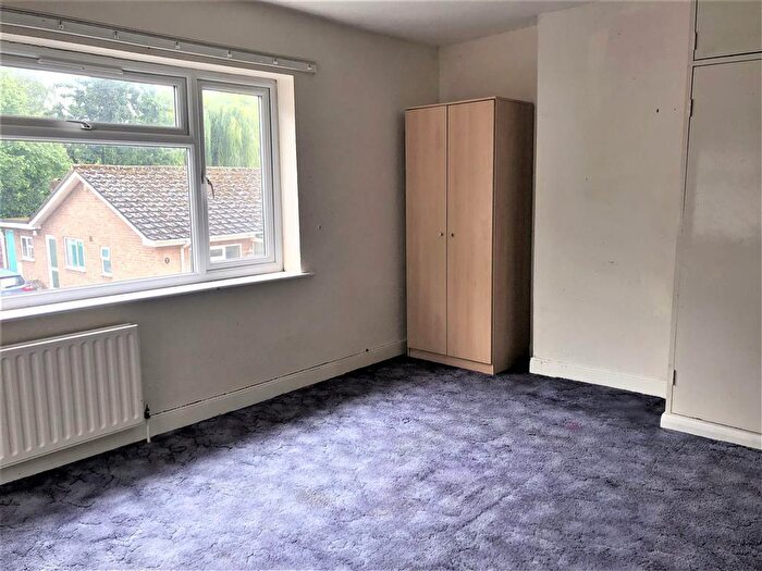 2 Bedroom End Of Terrace House To Rent In Holbeach, PE12