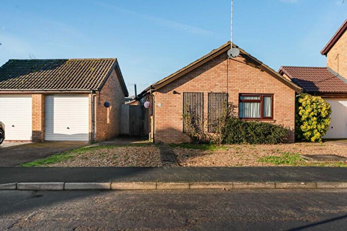2 Bedroom Detached Bungalow For Sale In Deerpark Road, Sawtry, Cambridgeshire., PE28