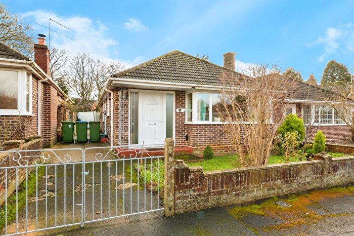2 Bedroom Detached Bungalow For Sale In Montague Close, Southampton, SO19