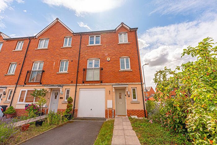 4 Bedroom Semi-Detached House For Sale In Jamaica Grove, Coedkernew, NP10