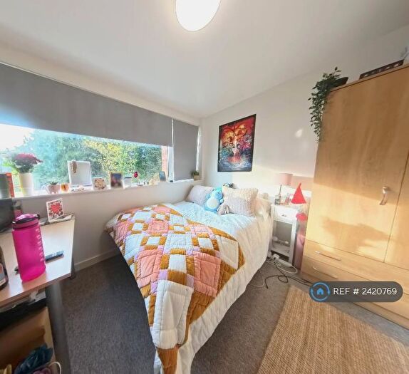 8 Bedroom Terraced House To Rent In Sparkford Close, Winchester, SO22