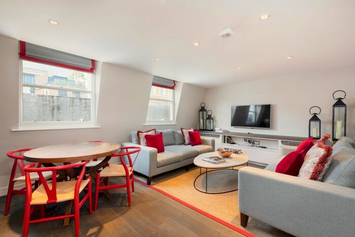 1 Bedroom Flat To Rent In King Street, London, WC2E