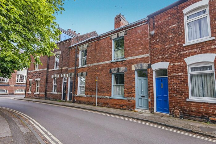 2 Bedroom Town House For Sale In Bishophill Junior, York, YO1