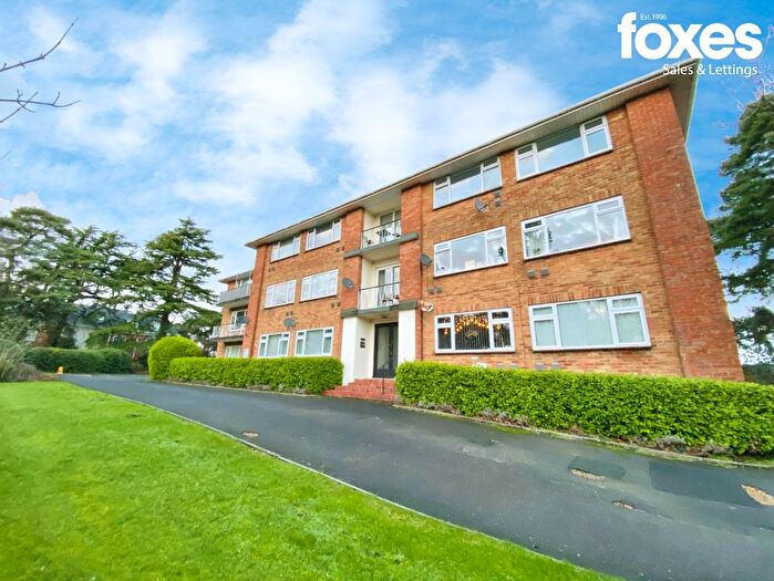 2 Bedroom Flat For Sale In The Moorings, Talbot Avenue, Bournemouth, Dorset, BH3