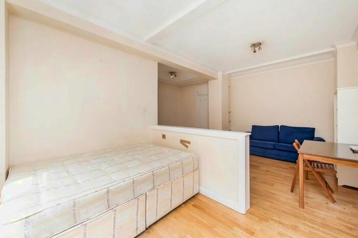 Studio To Rent In Euston Road, Fitzrovia, NW1