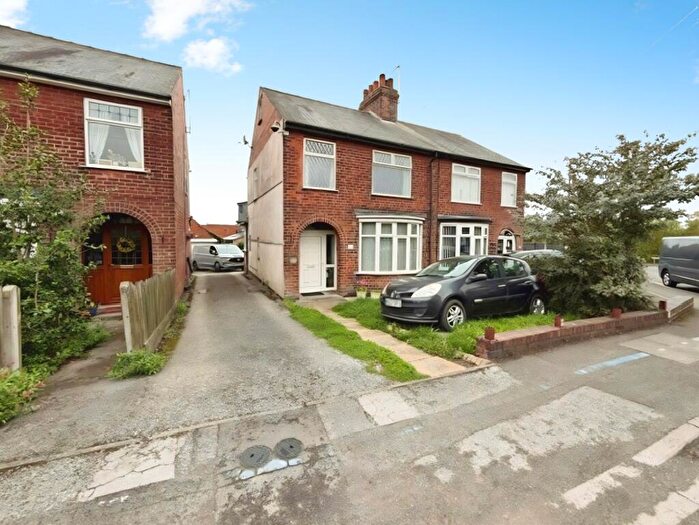 4 Bedroom Semi-Detached House For Sale In Three Tuns Road, Eastwood, Nottingham, NG16