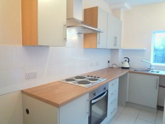 3 Bedroom Property To Rent In Clarkes Road, PO1
