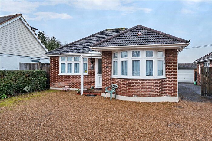 2 Bedroom Bungalow For Sale In Old Tye Avenue, Biggin Hill, Westerham, TN16
