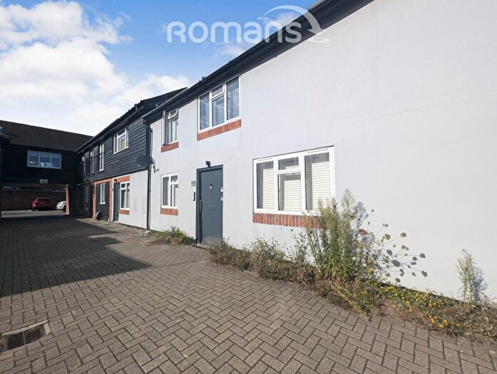 1 Bedroom Apartment To Rent In Little Marlow Road, SL7