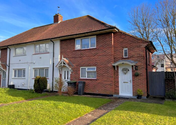 2 Bedroom Maisonette To Rent In St. Nicholas Avenue, Gosport, PO13