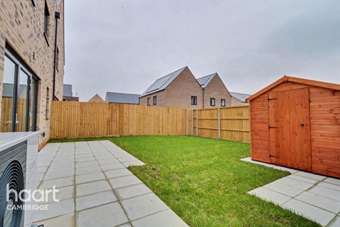 3 Bedroom Semi Detached House To Rent In The Avenue, Cambridge, CB5