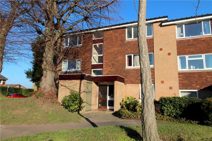 1 Bedroom Flat To Rent In Green Acres, Croydon, CR0
