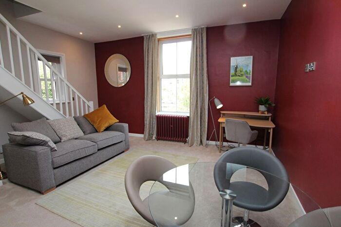 1 Bedroom Flat To Rent In North Road, Nottingham, NG7