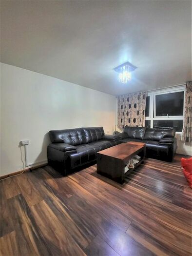 1 Bedroom Flat To Rent In Nine Acre Court, Taylorson Street, Salford, M5